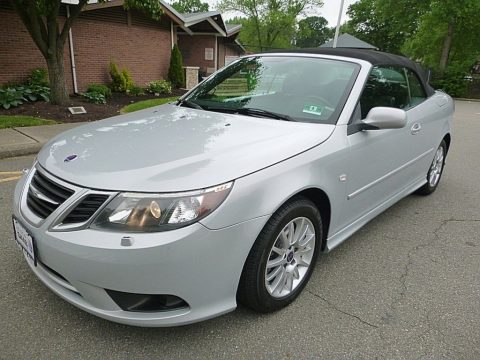 Snow Silver Metallic Saab 9-3 2.0T Convertible.  Click to enlarge.