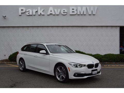 Alpine White BMW 3 Series 330i xDrive Sports Wagon.  Click to enlarge.