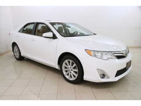 Super White Toyota Camry XLE V6. Click to enlarge. Super White Toyota Camry XLE V6. Click to enlarge.
