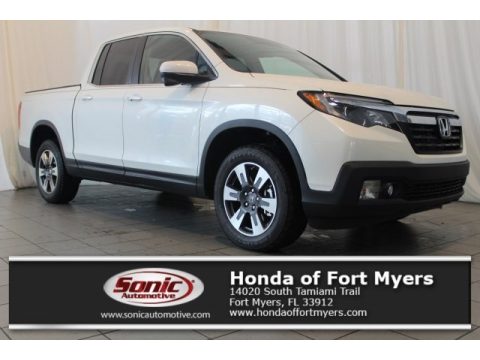 White Diamond Pearl Honda Ridgeline RTL-T AWD.  Click to enlarge.