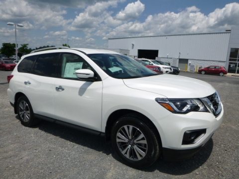Pearl White Nissan Pathfinder SV 4x4.  Click to enlarge.