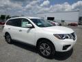 Front 3/4 View of 2017 Nissan Pathfinder SV 4x4 #1