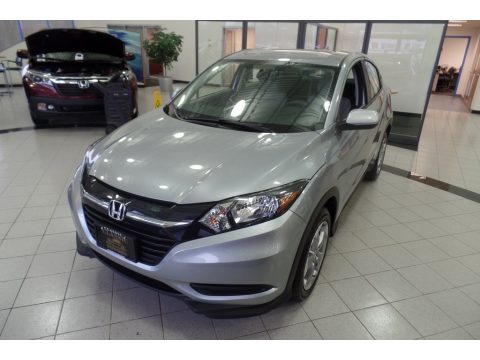 Lunar Silver Metallic Honda HR-V LX AWD. Click to enlarge. Lunar Silver Metallic Honda HR-V LX AWD. Click to enlarge.