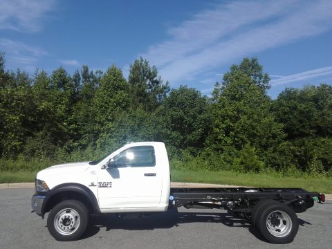 Bright White Ram 4500 Tradesman Regular Cab 4x4 Chassis.  Click to enlarge.