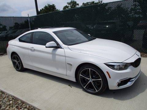 Alpine White BMW 4 Series 440i xDrive Coupe.  Click to enlarge.