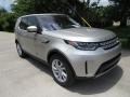 Front 3/4 View of 2017 Land Rover Discovery HSE #2