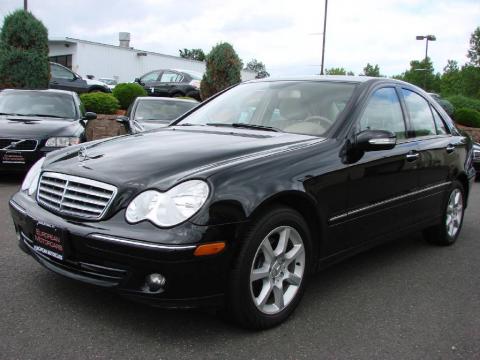 Black Mercedes-Benz C 280 4Matic Luxury.  Click to enlarge.