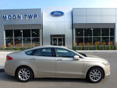 White Gold Ford Fusion SE.  Click to enlarge.