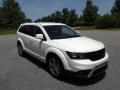 Front 3/4 View of 2017 Dodge Journey Crossroad #4