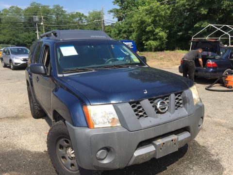 Midnight Blue Metallic Nissan Xterra Off Road 4x4.  Click to enlarge.