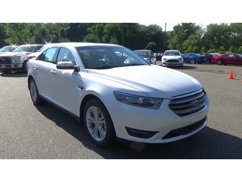 White Platinum Ford Taurus SEL.  Click to enlarge.