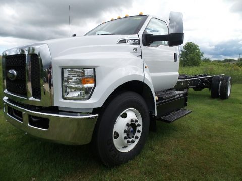 Oxford White Ford F650 Super Duty Regular Cab Chassis.  Click to enlarge.