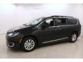 2017 Pacifica Touring L #3