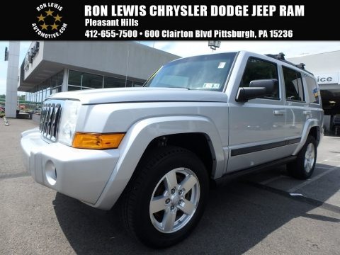 Bright Silver Metallic Jeep Commander Sport 4x4.  Click to enlarge.