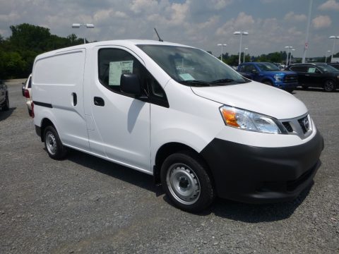 Fresh Powder Nissan NV200 S.  Click to enlarge.