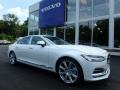 Front 3/4 View of 2018 Volvo S90 T6 AWD Inscription #1