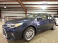 Front 3/4 View of 2018 Toyota Avalon Hybrid Limited #4