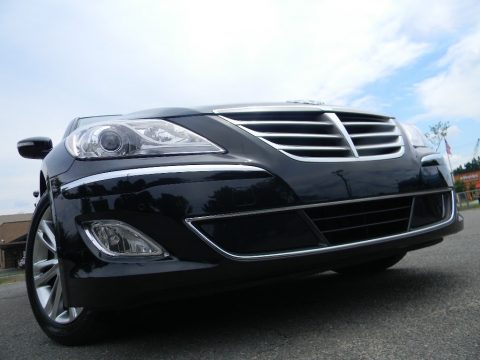Black Noir Pearl Hyundai Genesis 3.8 Sedan.  Click to enlarge.