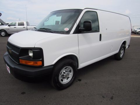 Summit White Chevrolet Express 2500 Work Van.  Click to enlarge.