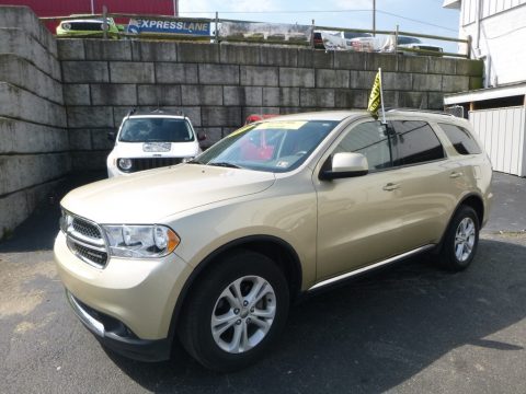 White Gold Dodge Durango Express 4x4.  Click to enlarge.