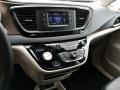 2017 Pacifica Touring L #4