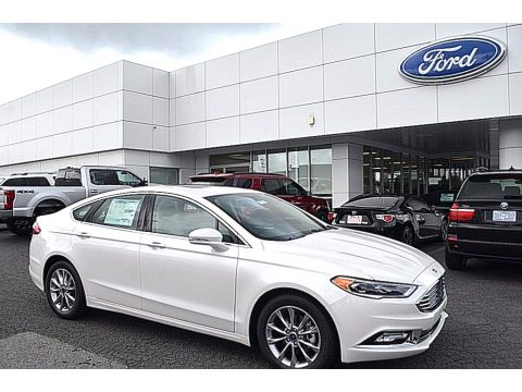 White Platinum Ford Fusion SE.  Click to enlarge.