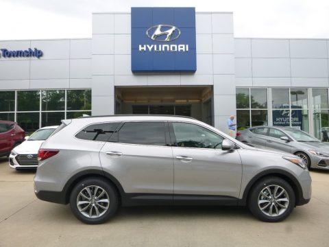 Circuit Silver Hyundai Santa Fe SE AWD.  Click to enlarge.