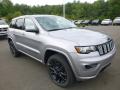 Front 3/4 View of 2018 Jeep Grand Cherokee Altitude 4x4 #7 Front 3/4 View of 2018 Jeep Grand Cherokee Altitude 4x4 #7