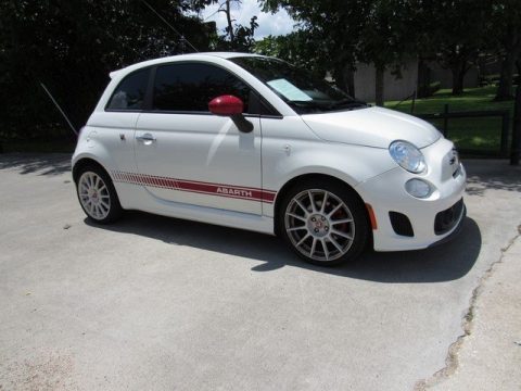 Bianco Perla (Pearl White Tri-Coat) Fiat 500 Abarth.  Click to enlarge.