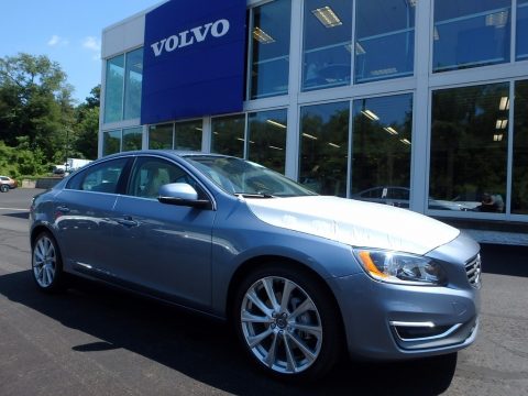 Mussel Blue Metallic Volvo S60 T5 AWD.  Click to enlarge.