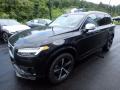 Front 3/4 View of 2018 Volvo XC90 T6 AWD R-Design #5