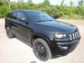 Front 3/4 View of 2018 Jeep Grand Cherokee Altitude 4x4 #7 Front 3/4 View of 2018 Jeep Grand Cherokee Altitude 4x4 #7