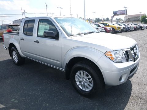 Brilliant Silver Nissan Frontier SV Crew Cab 4x4.  Click to enlarge.