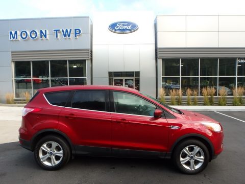 Ruby Red Metallic Ford Escape SE 4WD.  Click to enlarge.