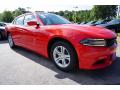 Front 3/4 View of 2018 Dodge Charger SXT #4