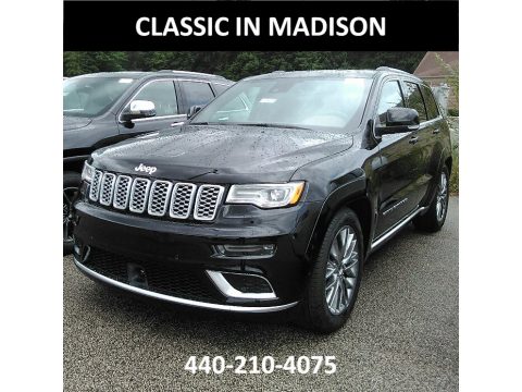 Diamond Black Crystal Pearl Jeep Grand Cherokee Summit 4x4.  Click to enlarge.