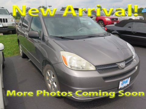 Phantom Gray Pearl Toyota Sienna LE.  Click to enlarge.
