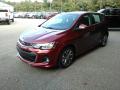 Front 3/4 View of 2018 Chevrolet Sonic LT Hatchback #1