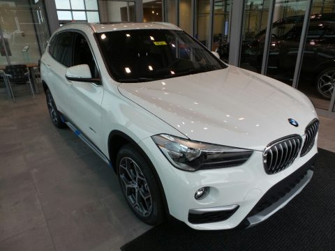 Alpine White BMW X1 xDrive28i. Click to enlarge. Alpine White BMW X1 xDrive28i. Click to enlarge.