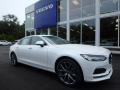 Front 3/4 View of 2018 Volvo S90 T5 AWD Momentum #1