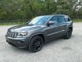 Front 3/4 View of 2018 Jeep Grand Cherokee Altitude #1