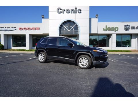 Diamond Black Crystal Pearl Jeep Cherokee Latitude.  Click to enlarge.
