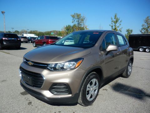 Sandy Ridge Metallic Chevrolet Trax LS.  Click to enlarge.