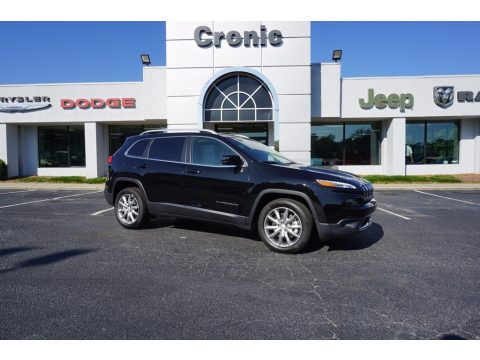 Diamond Black Crystal Pearl Jeep Cherokee Limited.  Click to enlarge.