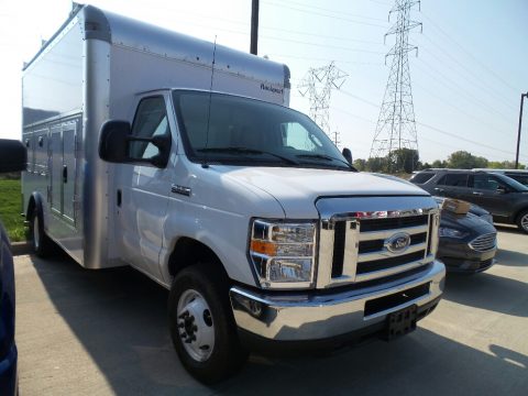 Oxford White Ford E Series Cutaway E450 Cutaway Commercial.  Click to enlarge.