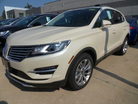 Ivory Pearl Lincoln MKC Select.  Click to enlarge.