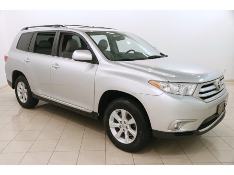 Classic Silver Metallic Toyota Highlander SE 4WD.  Click to enlarge.