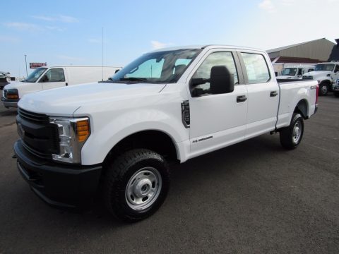 Oxford White Ford F250 Super Duty XL Crew Cab 4x4.  Click to enlarge.