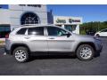 2018 Cherokee Latitude #8 2018 Cherokee Latitude #8