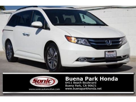 White Diamond Pearl Honda Odyssey Touring Elite.  Click to enlarge.